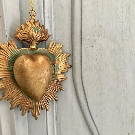 Coeur de Roses, gîte Gabriël Alaigne Extérieur photo